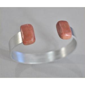 ナンタケットバスケット用のピンクアイボリーキャップのアルミバングル１０ｍｍ幅