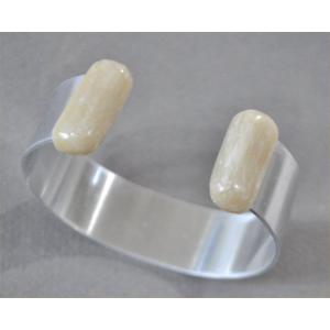 ナンタケットバスケット用の白水牛の角キャップのアルミバングル１９ｍｍ幅