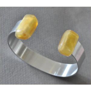 白甲風のキャップのアルミバングル１３ｍｍ幅