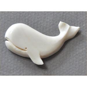 ナンタケットバスケットのクジラとハート3個オーナメント