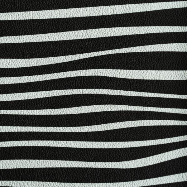 日本製 合皮 シート 生地 ゼブラ柄（シマウマ模様）