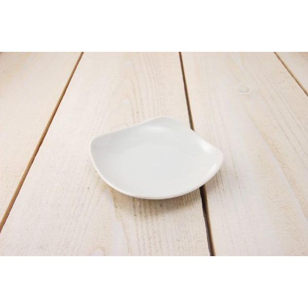 美濃焼 スクエア12cm浅皿 ホワイト　　アウトレット訳あり品 日本製 訳あり品