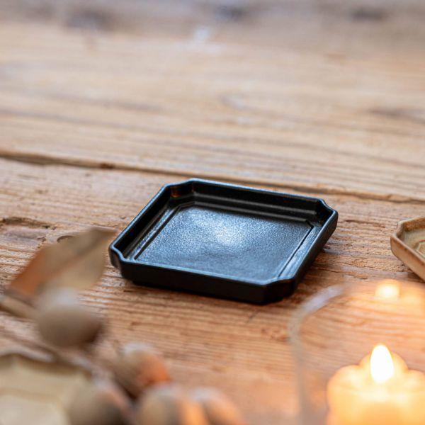 美濃焼 額縁のような器 小(10cm) アッシュ黒　　日本製