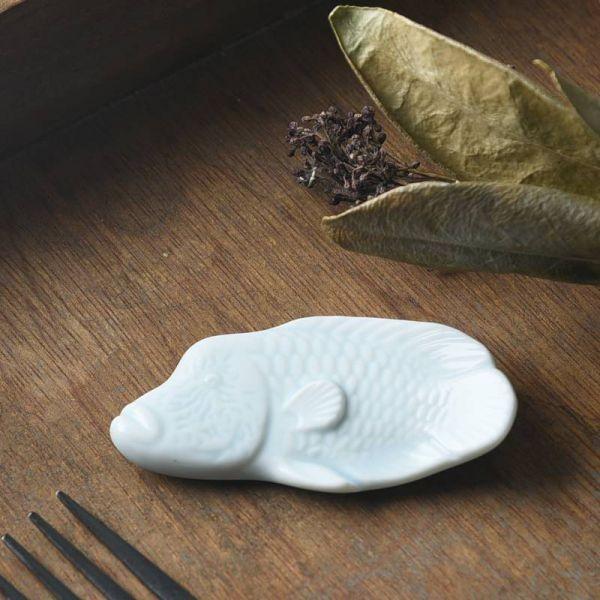 美濃焼 深山(miyama.) waterlineウォーターライン ナポレオンフィッシュ 箸置き 青...