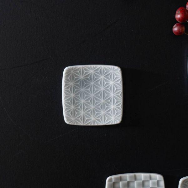 美濃焼 小田陶器 吉祥kissho 箸置き 麻の葉 薄灰　　日本製