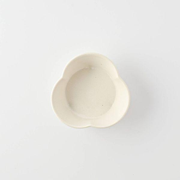美濃焼 asumi(彩澄) 8cm花型小鉢(小) 白結晶　　日本製