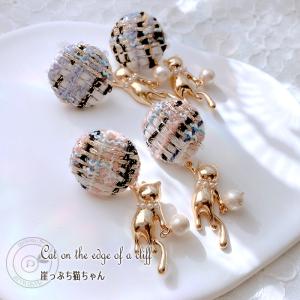 SWAROVSKI（スワロフスキー） フェザー 羽 Nice ドロップピアス ローズ