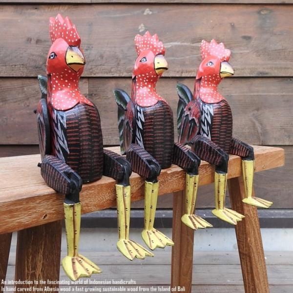 お座り ニワトリさん Mサイズ ウェルカム人形 鶏 にわとり 鳥 木製 木彫りの置物 動物インテリア...