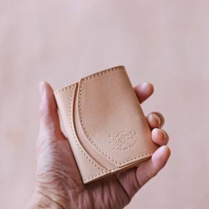 クアトロガッツ 小さいふ。 ペケーニョ 極小財布・小さい財布 : 小さい