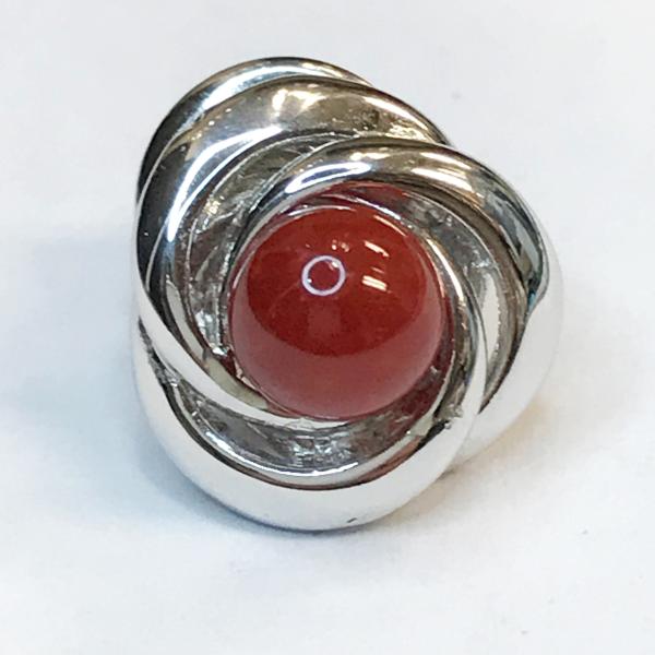 SV 珊瑚 サンゴ 7.0mm珠 ピンバッジ ピンブローチ　ソーティング付き　qoj.Y9V01