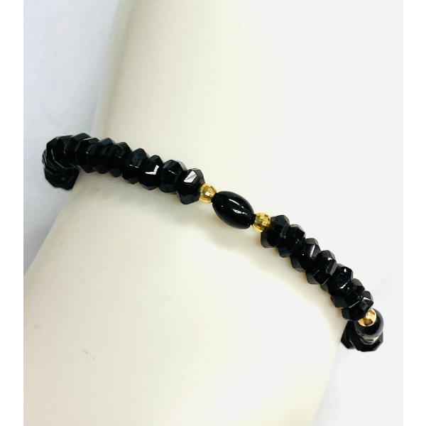K18　ゴールド　ブラックスピネル　ブレスレット　qoj.Z3210