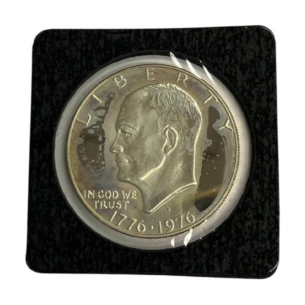 qoo.ZMM04　アメリカ　1ドル銀貨　第34代大統領　アイゼンハワー　ダラー　1776・1976...
