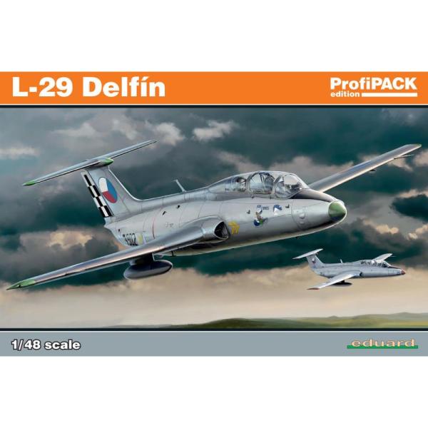 エデュアルド 1/48 プロフィパック アエロ L-29 デルフィン プラモデル EDU8099