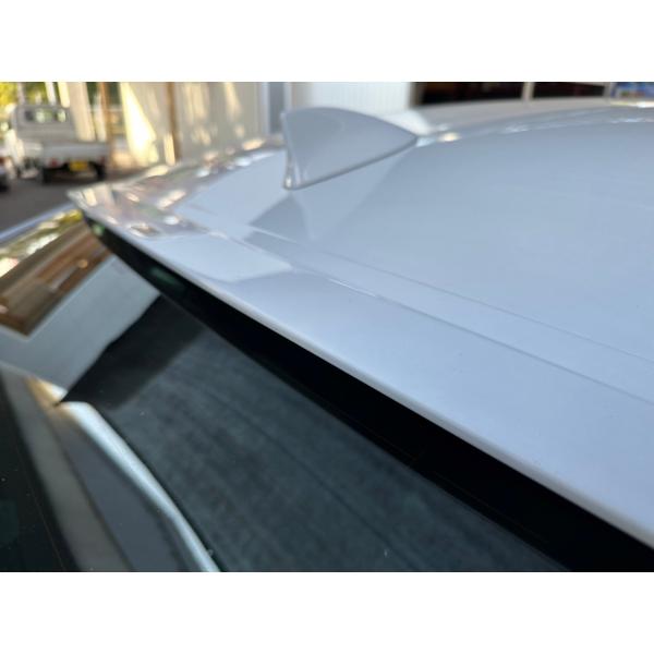 IS 30系 後期 - ルーフウイング 【FRP/未塗装】