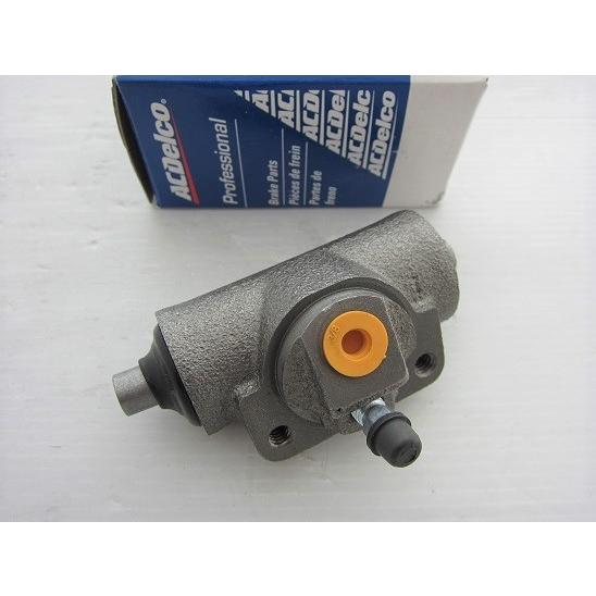 ACデルコ♪90〜02　アストロ　サファリ　ホイールシリンダー