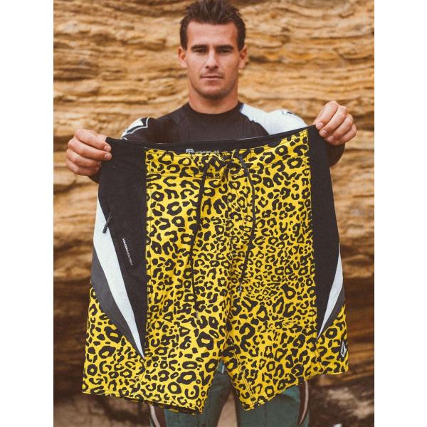 （18日はボーナスストア+10％）アウトレット価格 VOLCOM ボルコム SURF VITALS ...