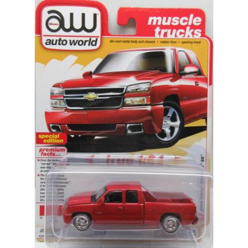 1/64 シボレー シルバラード 2006 Chevy Silverado SS Auto Worl...