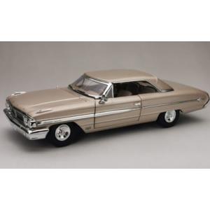 1/18 シボレー インパラ 1961 Chevrolet Impala Sport Coupe Twilight