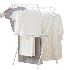 アイリスオーヤマ 洗濯物干し 物干しスタンド 室内物干し ホワイト X型 使わないときはコンパクトに畳める 簡単組立 インテリア性にこだわった