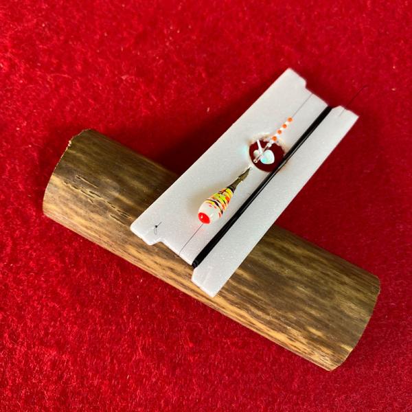 豆バラ釣り用 タナゴ 仕掛け 足付き斜め通し浮 mini3枚スクリュー付き(手作り) 蛍光塗装 i-...