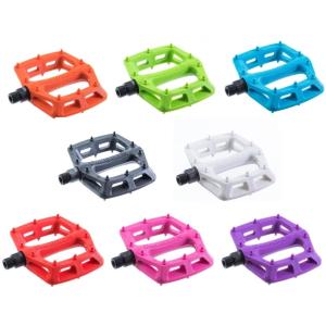 ディーエムアール(DMR) V6 PLASTIC PEDAL CRO-MO AXLE GREEN｜rainbowselection