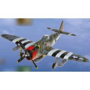 童友社 塗装済み完成品(スタンド付き) No.16 1/72 アメリカ P-47D サンダーボルト