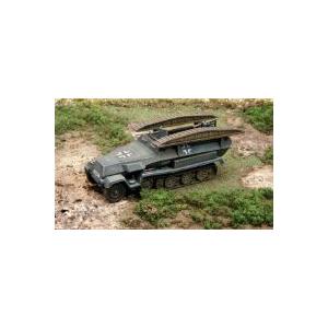 イタレリ 7062 1/72 Sd.Kfz.251/7 Pionerpanzerwagen