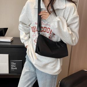 ショルダーバッグ レディース メンズ 軽い 軽...の詳細画像4