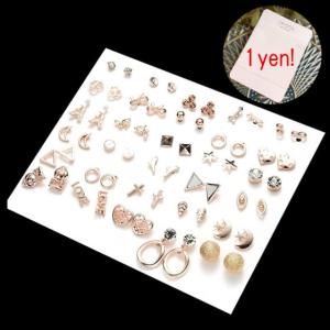 !!ラス1!! ピアス ネックレス台紙 モチーフ デザイン シンプル 小ぶり 大人 かわいい ハート ツイスト トライアングル 重ね付け プチプラ 激安