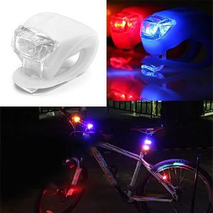 自転車ライト LED テールライト 電池式  3段階点滅 リア セーフティ 防水 シリコンライト ホワイトボディー ホワイト発光｜rakugogo