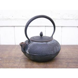 南部・岩鋳・あられ紋鉄瓶・古道具・工芸品・143394 : リサイクル