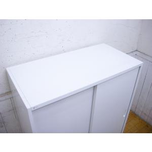 コクヨ・引き違い書庫・H111cmW90cm・...の詳細画像1