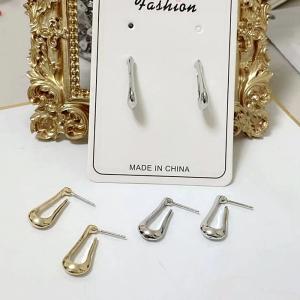 ピアス　デザインピアス フープ サージカルステンレス