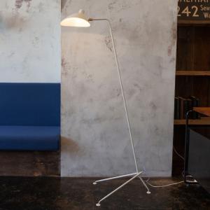 セルジュ ムーユ ランパデール アン ルミエール フロアスタンド フロア