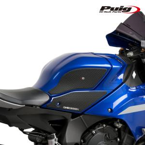 YZF-R1 09年〜14年式 タンク　 凹み　色剥げ　 内部錆び無し 良品 Puig（プーチ） Puig 20604N SPECIFIC SIDE TANK PADS [BLACK] YAMAHA