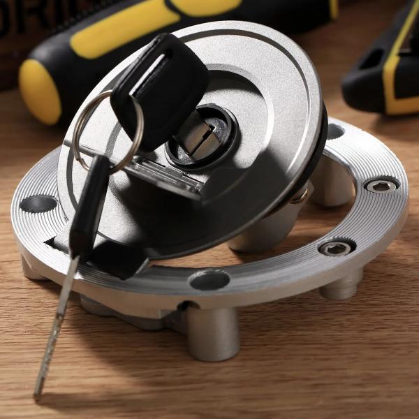 【並行輸入品】 バイク ガソリン タンク ガソリン キャップ カバー ロック キーs ヤマハ YZF...