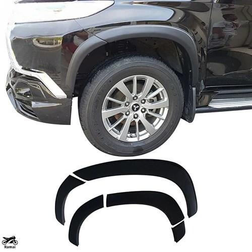 【並行輸入品】 モンテロ 2015年 2016年 OEM フェンダー Flare ゴム マット ブラ...