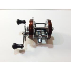 アブ アンバサダー 5500 ブラウン 茶　ABU Ambassadeur　右巻き ベイトリール　オ...