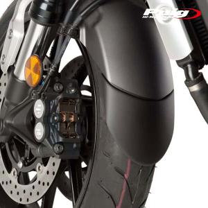 STRIKER（ストライカー） カーボンリヤフェンダー MT-09 XSR900 YAMAHA