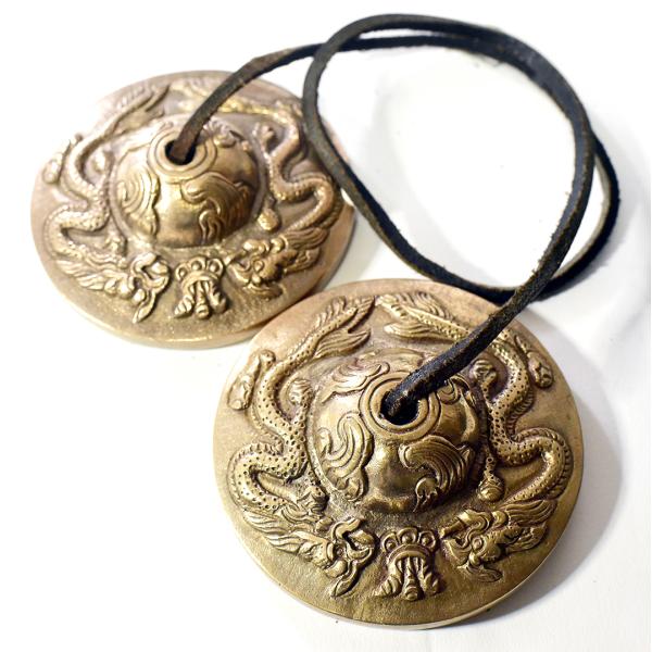 【プレミアム品質】チベット密教 ティンシャ（チベタンベル） 龍（ドラゴン） ７メタル 直径：７４ｍｍ...