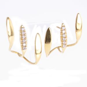 ダイヤモンド ピアス スリーストーン トリロジー 3連 PT900 プラチナ