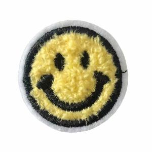 スマイル ワッペン 刺繍 おしゃれ アップリケ ニコちゃん にこちゃん 縦4cm×横4cm メール便可 爆買
