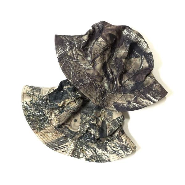 コブラ キャップス トゥルーティンバーカモ バケットハット