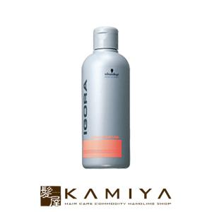 FIOLE（フィヨーレ） クオルシア ビビットカラー 第1剤 120g