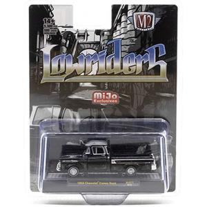 M2 1970 シボレー C60 カスタムトラック & 1971 シボレーバン M2 MACHINES AUTO HAULERS 1970 CHEVY C60 BOX TRUCK & 1971