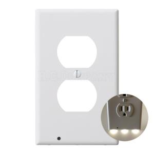 プラスチック2口コンセントプレート LEDガイドライト （ホワイト）