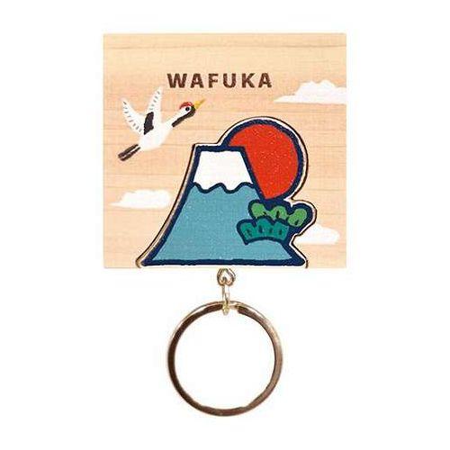 ひのきキーリング 富士山 約48×50mm 国産ヒノキ使用 手作りで作り上げた木製のマグネットキーホ...