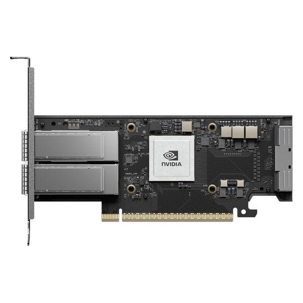 レノボ  NVIDIA CX8 8240 400GbE/400Gb/sIB 2PG6x16 4XC7...