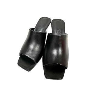 BOTTEGA VENETA（ボッテガ・ヴェネタ） サンダル レザー ブラウン