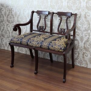 籐編み ピーコックチェア ホワイト ラタン チェア ディスプレイ